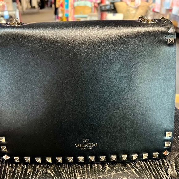 VALENTINO GARAVANI NWT BLACK LEATHER ROCK STAR GOLD STUDDED SHOULDER BAG - Picture 10 of 14